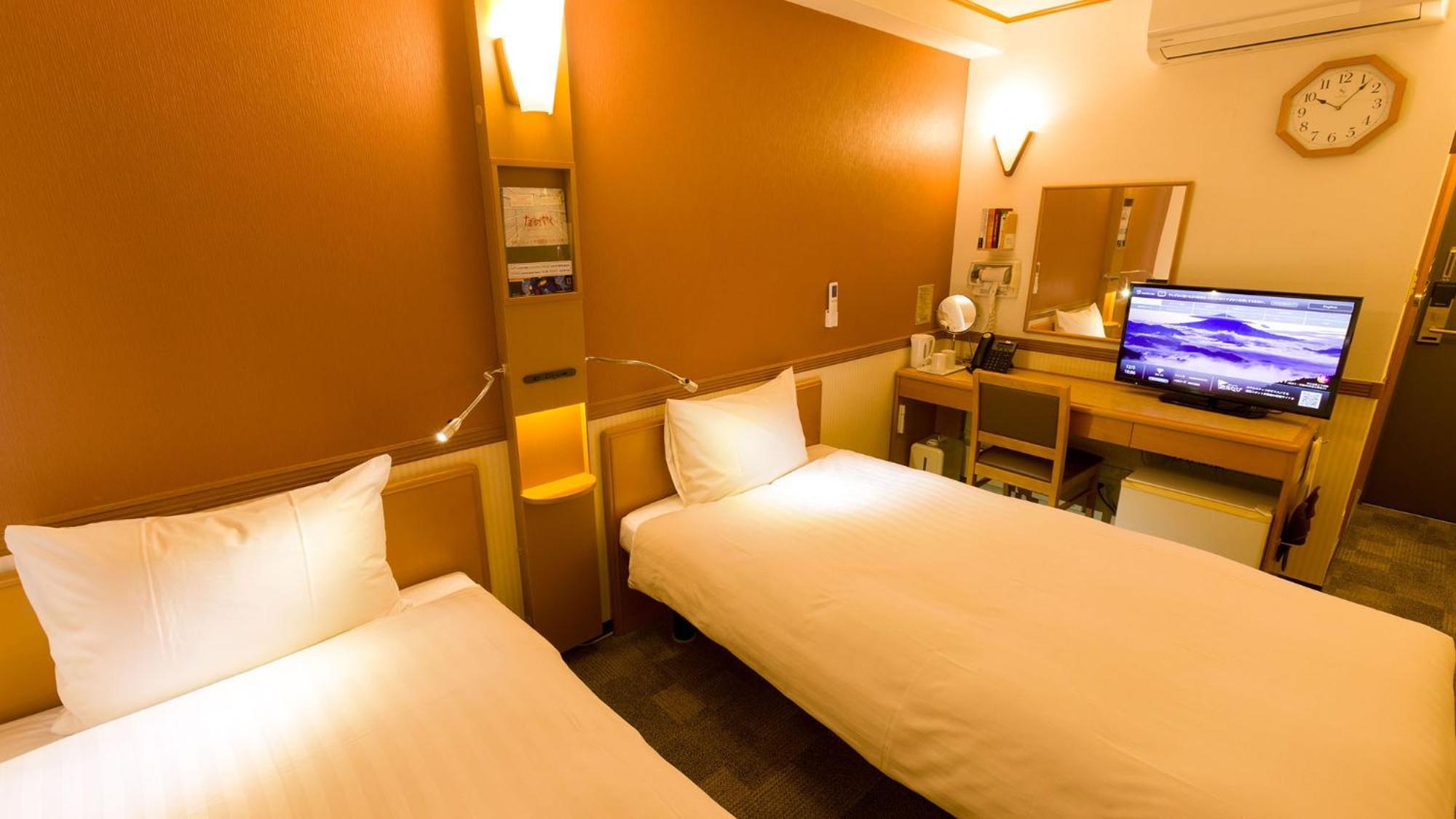 Toyoko Inn Toyohashi Eki Higashi Guchi Szoba fotó