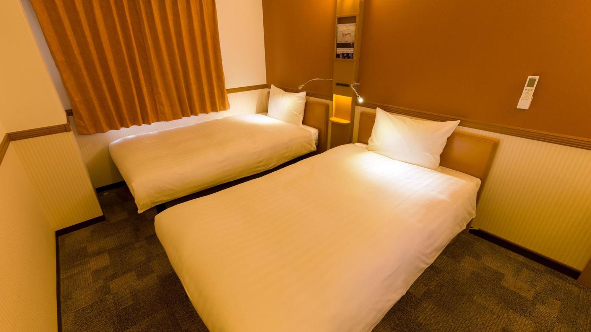 Toyoko Inn Toyohashi Eki Higashi Guchi Szoba fotó